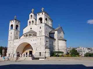 İsa'nın dirilişi katedrali