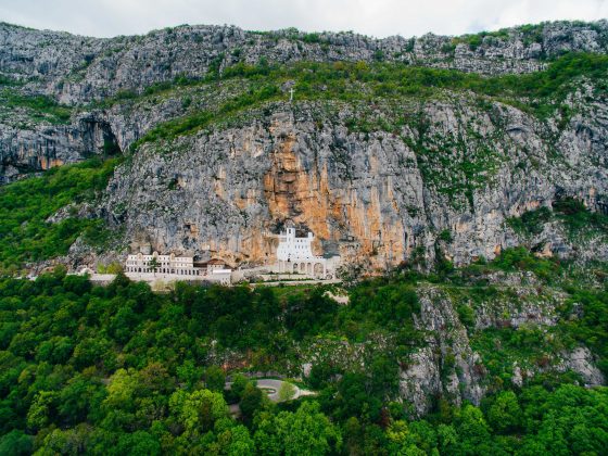 ostrog manastırı