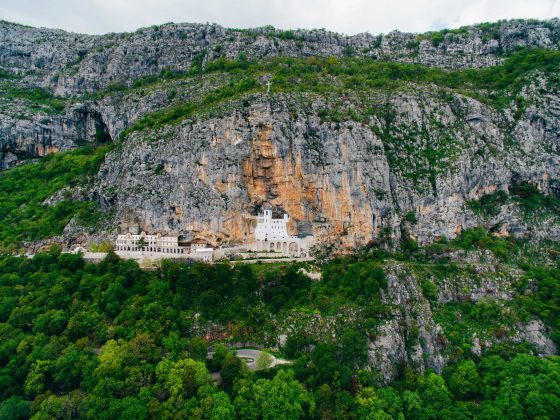 ostrog manastırı